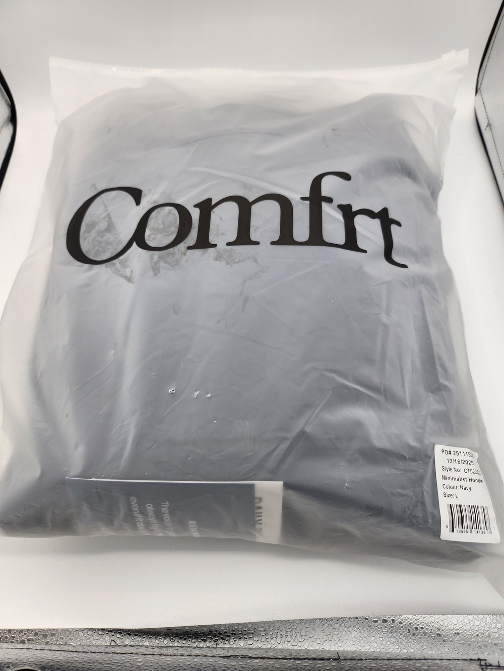 Comfrt Navy Minimalist Hoodie - Size Large - Picture 4 of 5
